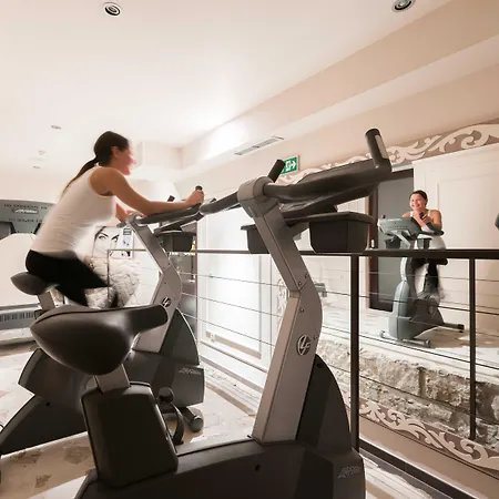 酒店 Bastion Heritage 4*