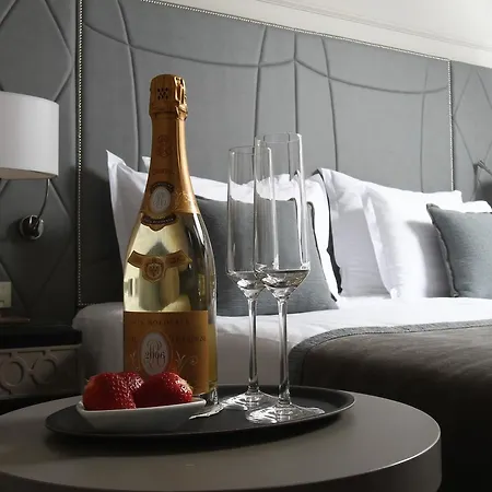 Bastion Heritage 酒店 4*