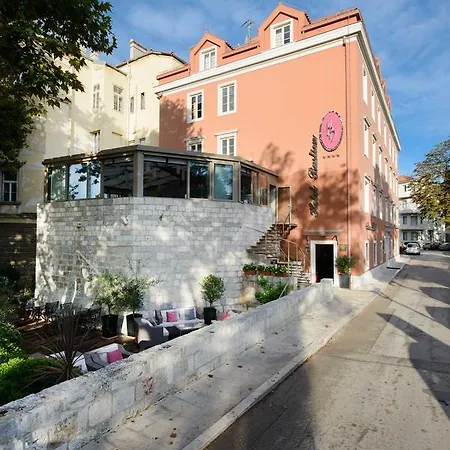 Bastion Heritage - Relais & Chateaux 4* Ζαντάρ