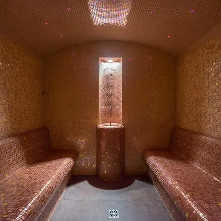 מלון Bastion Heritage