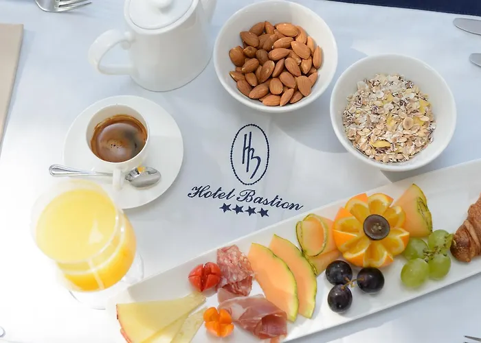 Hotel Bastion Heritage 4*