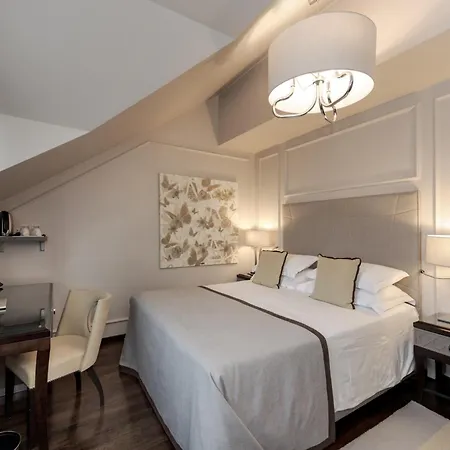 Bastion Heritage Hotel 4*