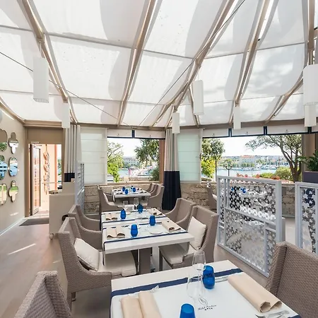 호텔 Bastion Heritage 4*