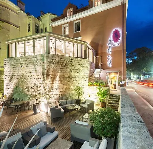 Bastion Heritage 酒店 扎达尔