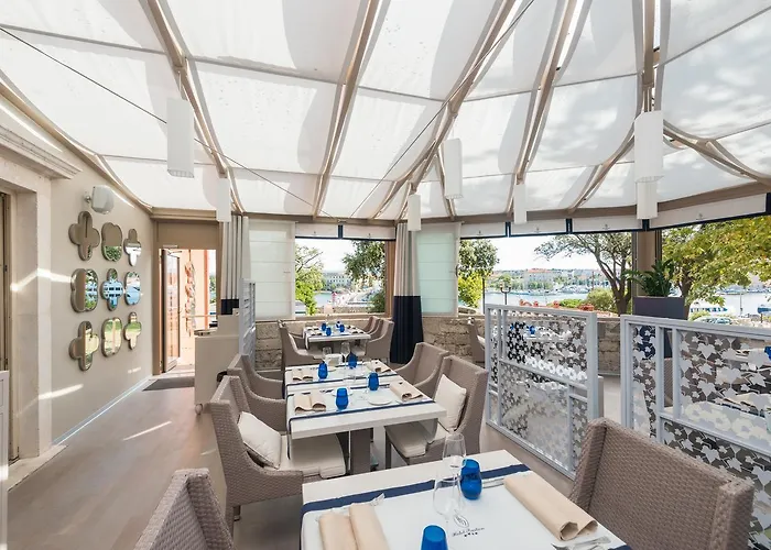 Hotell Bastion Heritage 4*